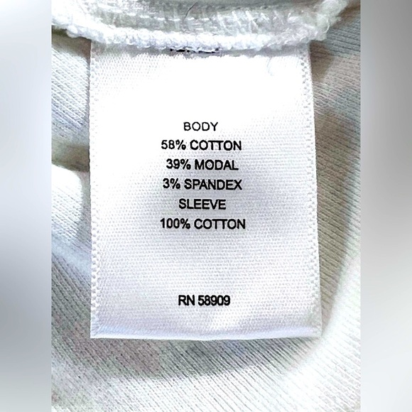 a loves a Puff-Sleeve Paneled Rib-Knit T-Shirt by White, Size Large - Picture 8 of 9